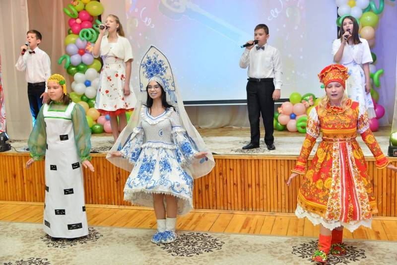 В Дзержинском санаторном детском доме прошел гала-концерт конкурса «Детство - это маленькая жизнь»