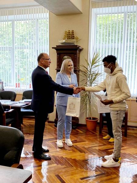 Студенты ведущих нижегородских вузов получили награды за участие в Международном фестивале «Арзамасский гусь»