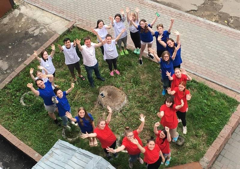 Студенты и педагоги НГЛУ им. Добролюбова из шести стран поздравили нижегородцев с Днем России