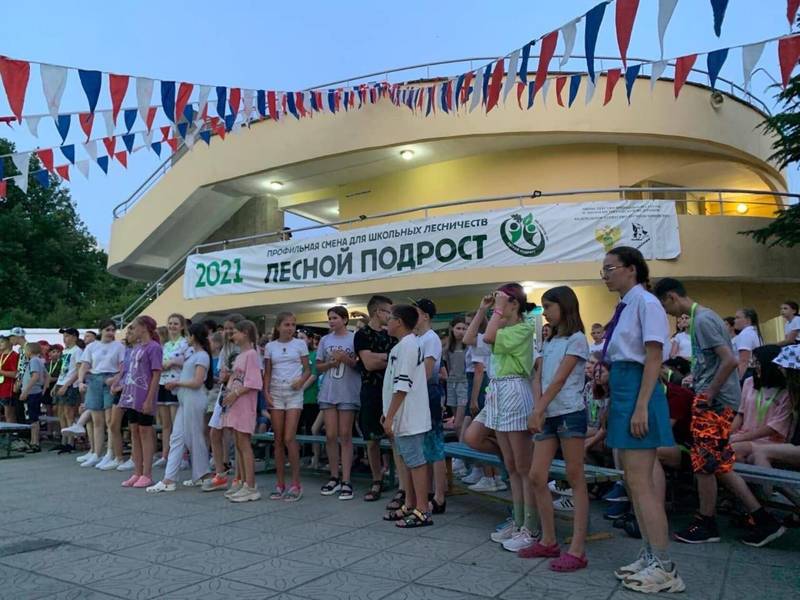 Нижегородские школьники отправились в «Орленок» для обучения по программе Рослесхоза «Лесной подрост»