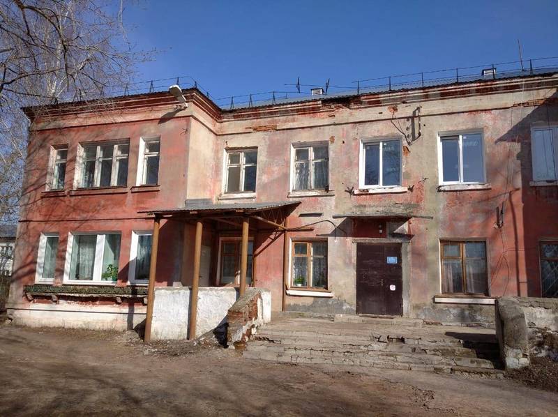 В поликлинике участковой больницы посёлка Память Парижской Коммуны завершен капитальный ремонт фасада и кровли