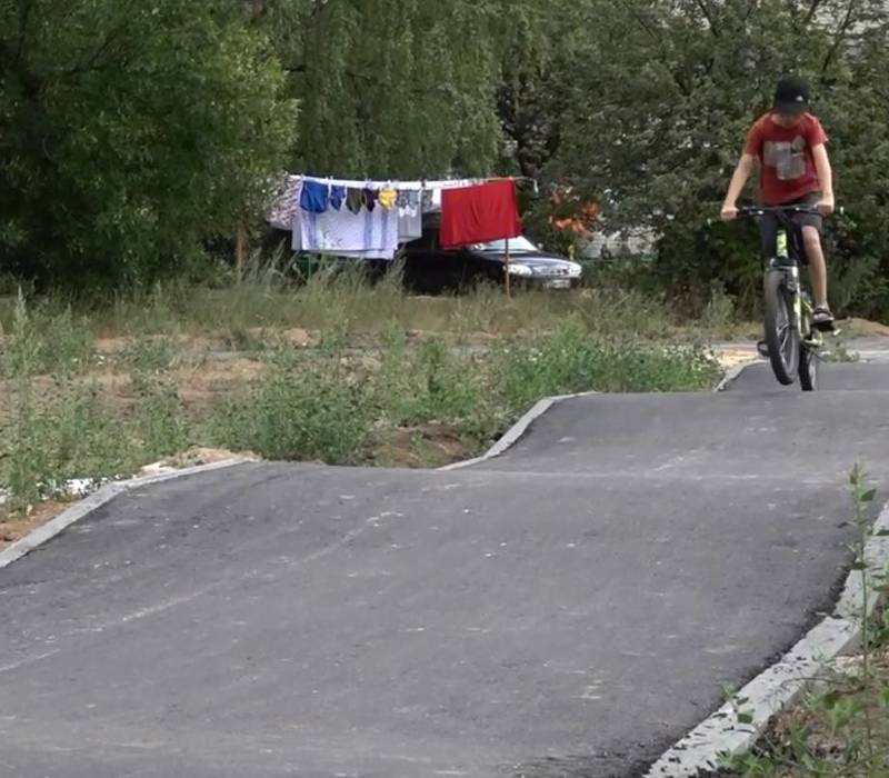 В Заволжье в сквере на ул. Пушкина появятся новая детская площадка и уличные тренажеры
