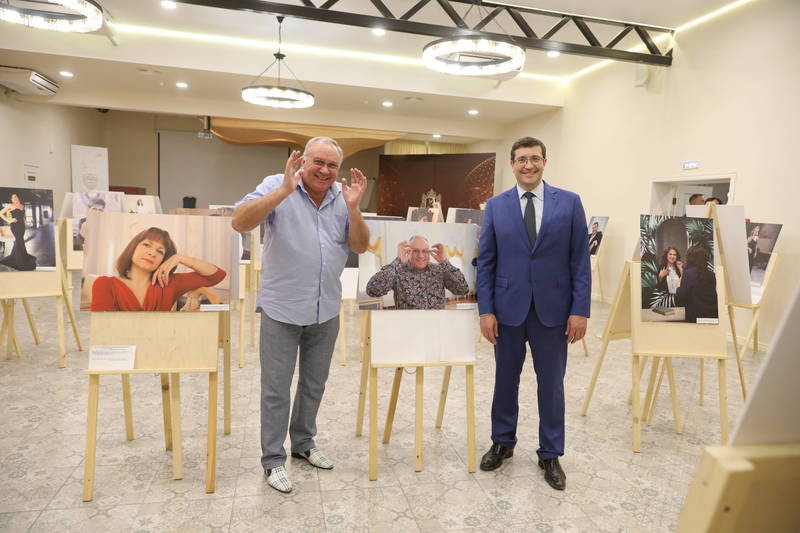 Глеб Никитин: «Фотовыставка дает возможность увидеть наших медиков в необычном для пациентов ракурсе»