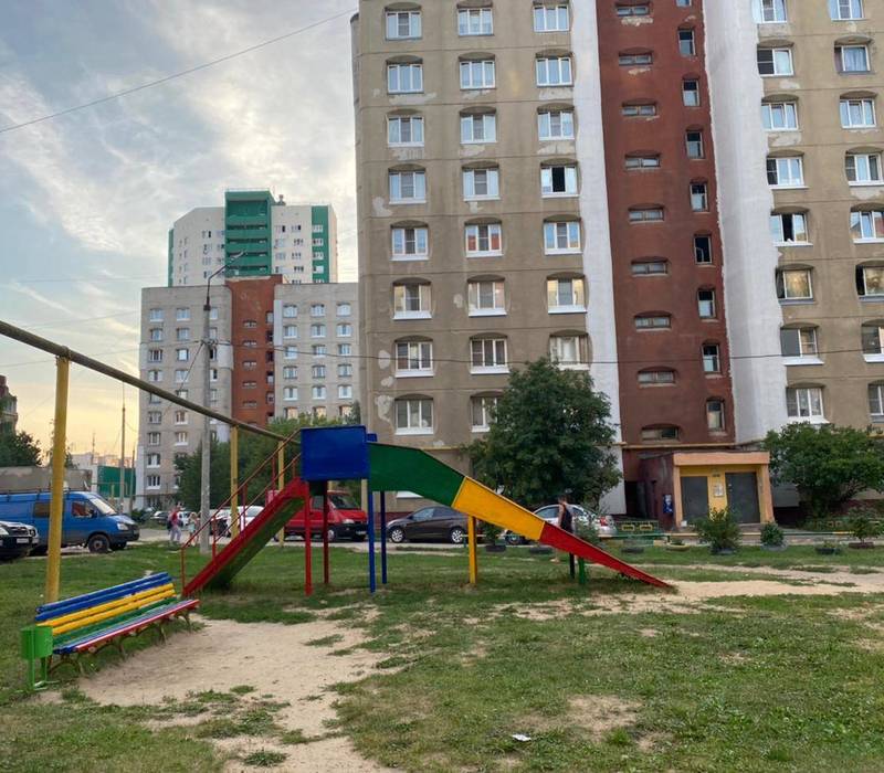 В Нижнем Новгороде стартовал волонтерский проект по покраске и ремонту детских площадок 