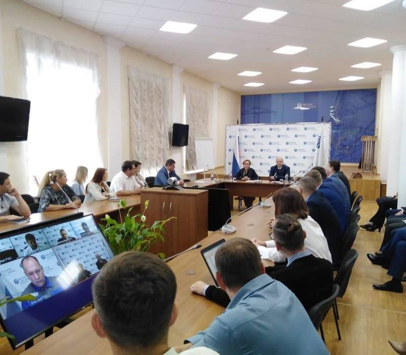 Депутат Госдумы Наталья Назарова встретилась с представителями энергетических и газоснабжающих компаний