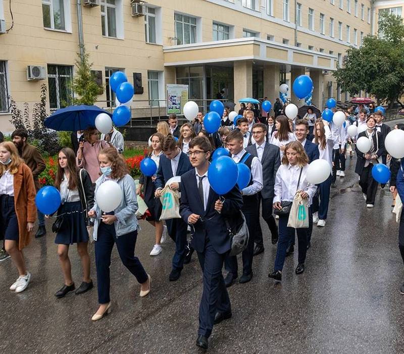 В новом специализированном учебном научном центре при ННГУ начали учиться 44 школьника