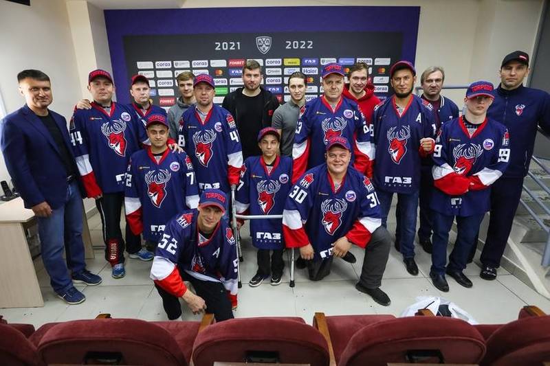 Перед стартом Чемпионата России по следж-хоккею в Нижнем Новгороде состоялась презентация новой взрослой команды «Торпедо-следж»