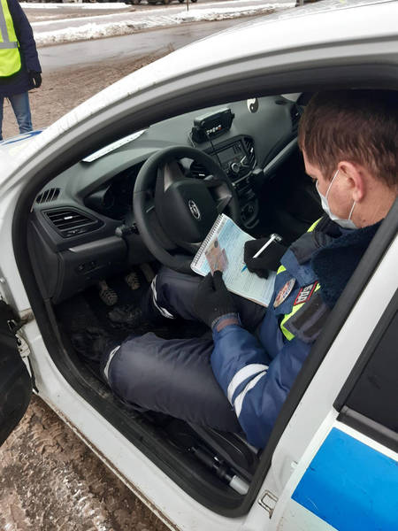 Сотрудники нижегородской Госавтоинспекции проверили правила перевозки несовершеннолетних пассажиров