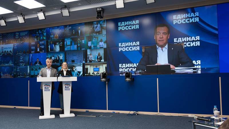Второй социальный онлайн-форум «Единой России»: волонтеры предложили новые меры помощи ветеранам, пенсионерам и детям с инвалидностью