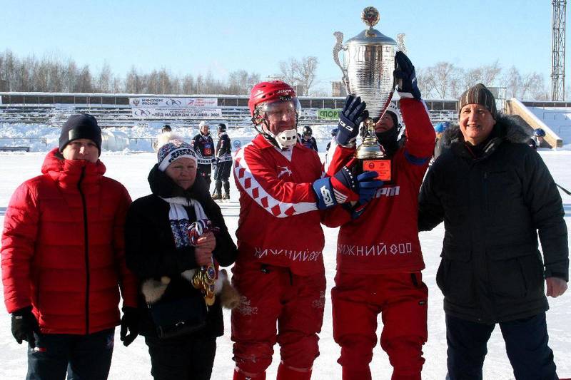 Нижегородский «Старт» стал обладателем Кубка России по хоккею с мячом среди ветеранов