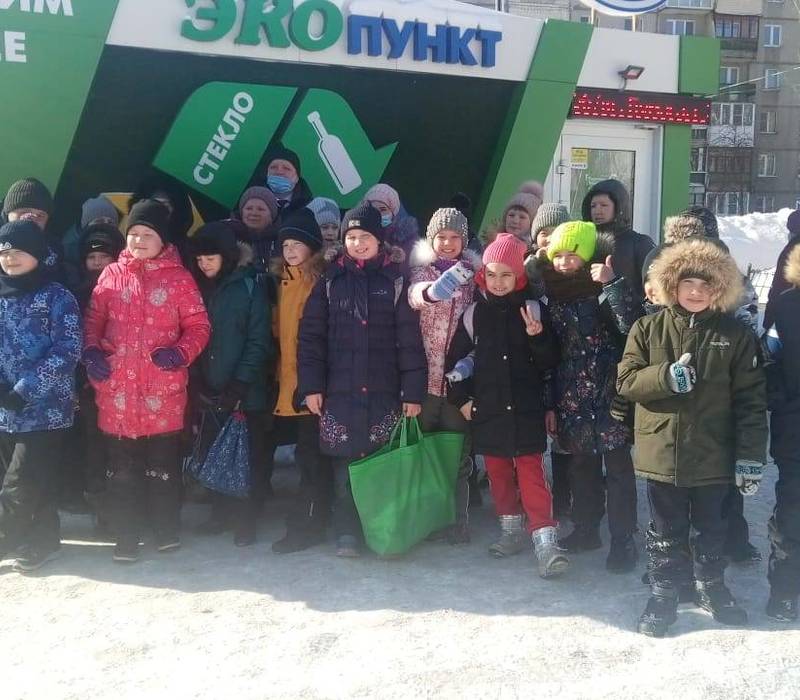 Минэкологии региона поощрило школьников за участие в экологических проектах