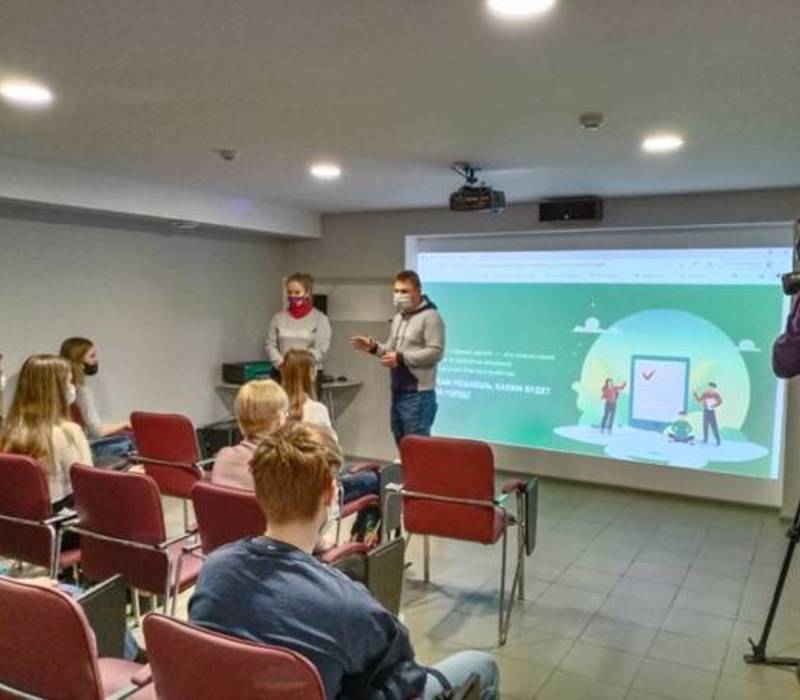 Нижегородским студентам презентовали волонтерскую программу по проекту «Формирование комфортной городской среды»