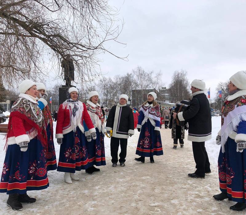«Масленичные потешки» в Городце прошли в новом сквере, благоустроенном по нацпроекту «Жильё и городская среда»