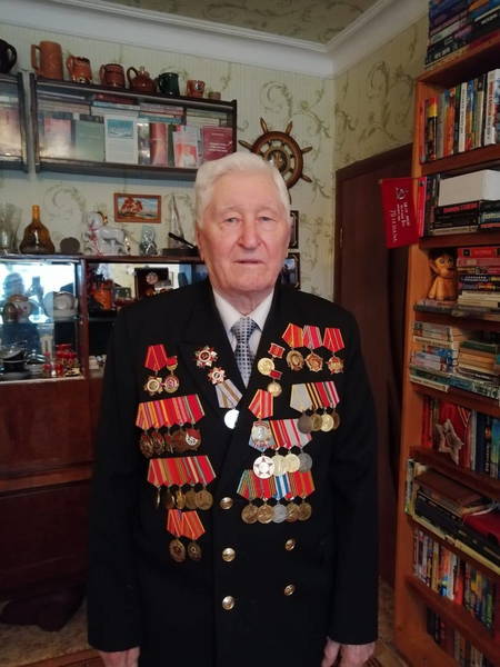 Пропуском на войну для Юрия Мишанова стала музыка
