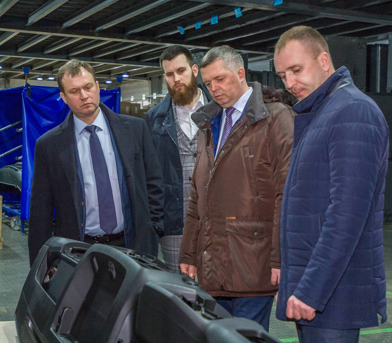 Акция «День с министром» прошла в нижегородском Минпроме