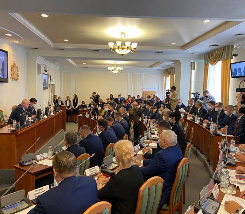 Депутаты Законодательного Собрания Нижегородской области VII созыва принесли присягу