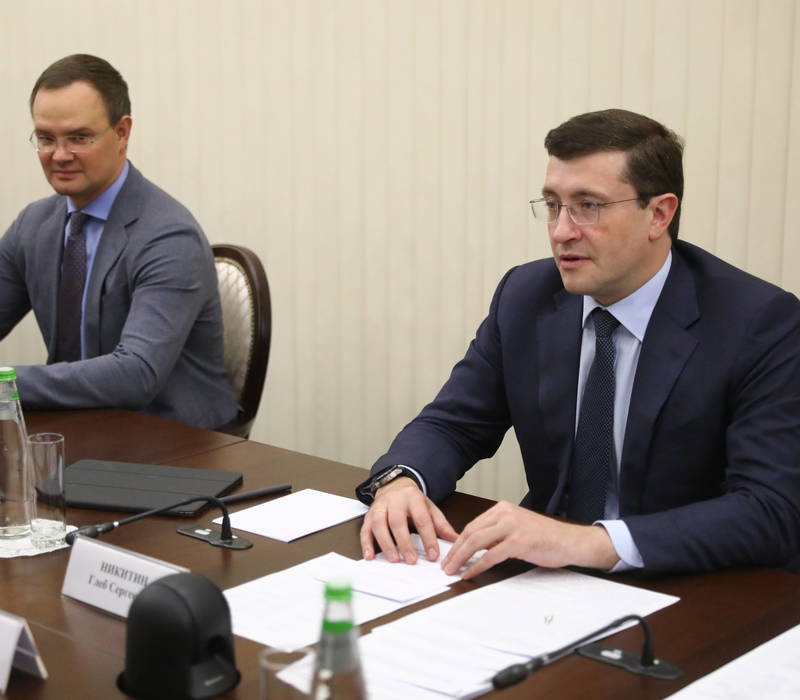 Глеб Никитин и врио главы МЧС России Александр Чуприян провели рабочую встречу