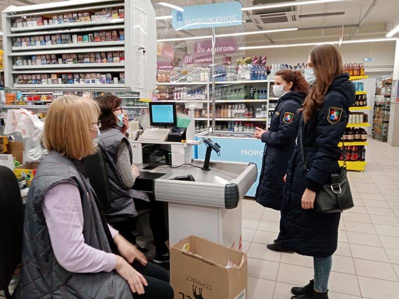В крупных торговых центрах Нижегородской области проводятся проверки соблюдения масочного режима 