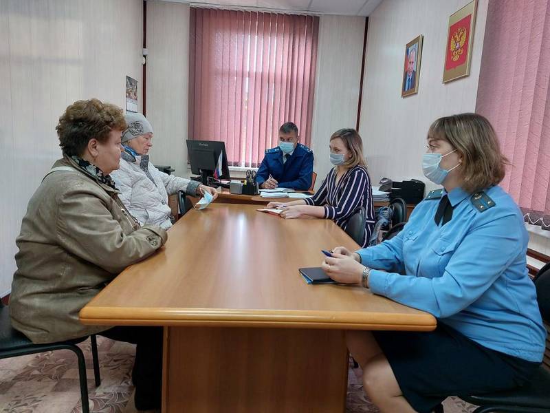 Нижегородская Госжилинспекция совместно с прокуратурой провела выездной прием граждан в Борском округе