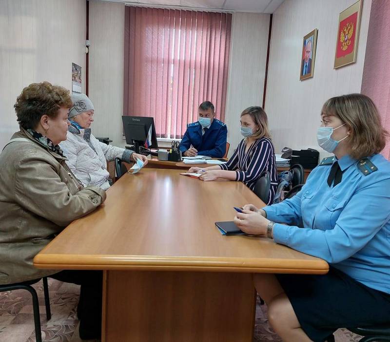 Нижегородская Госжилинспекция совместно с прокуратурой провела выездной прием граждан в Борском округе