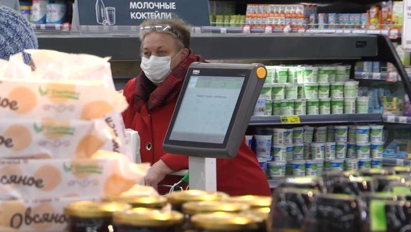 Соблюдение норм эпидбезопасности в торговых объектах региона проверяют по поручению Глеба Никитина