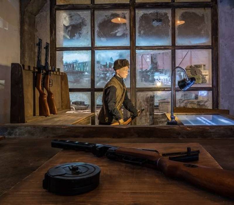 Нижегородских школьников приглашают посетить московский Музей Победы в онлайн-формате