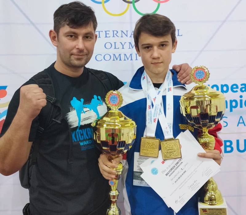 Нижегородец Дмитрий Майоров стал абсолютным чемпионом Европы по кикбоксингу сразу в двух категориях
