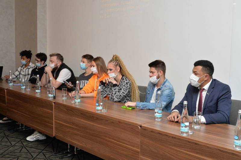 Рустам Досаев принял участие в открытии креативного медиа-пространства «Завод Контента»