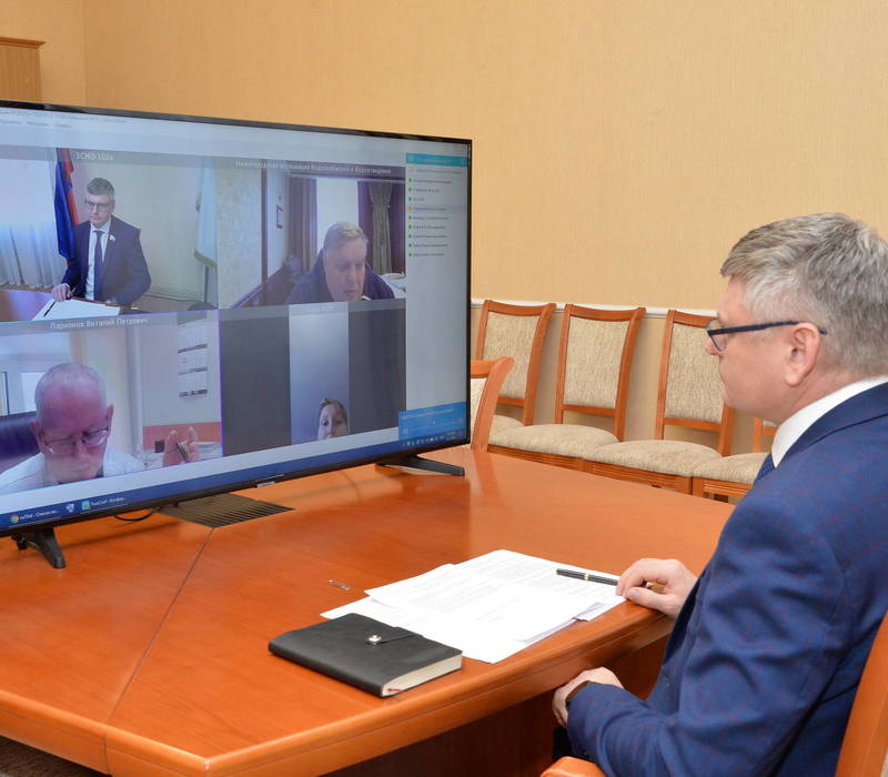 Владимир Беспалов: «Необходимо найти эффективное решение по предотвращению несанкционированного сброса сточных вод»