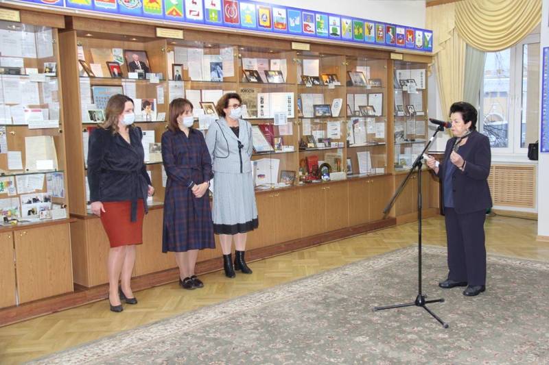 В Законодательном Собрании открылась выставка «Героини нижегородской науки» 