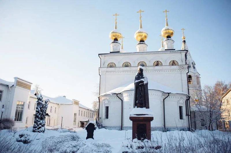 Около 2500 человек приняло участие в Международной конференции «Дипломатия Александра Невского. Между Востоком и Западом»