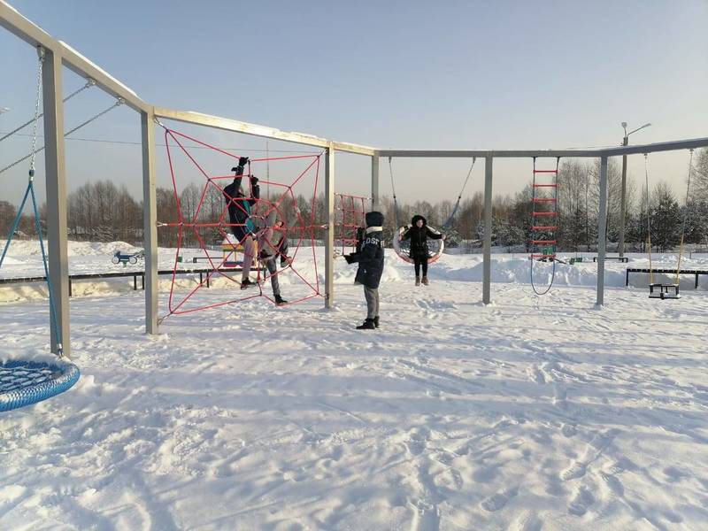 В городском округе Выкса появилась многофункциональная спортивная площадка по проекту «Вам решать!»