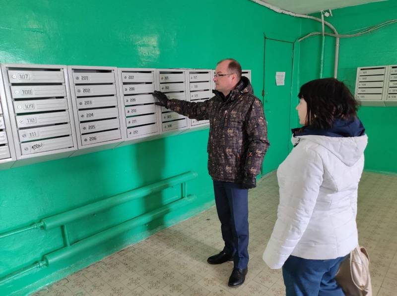 Дзержинские коммунальщики с начала года отремонтировали по требованию Нижегородской ГЖИ 11 подъездов