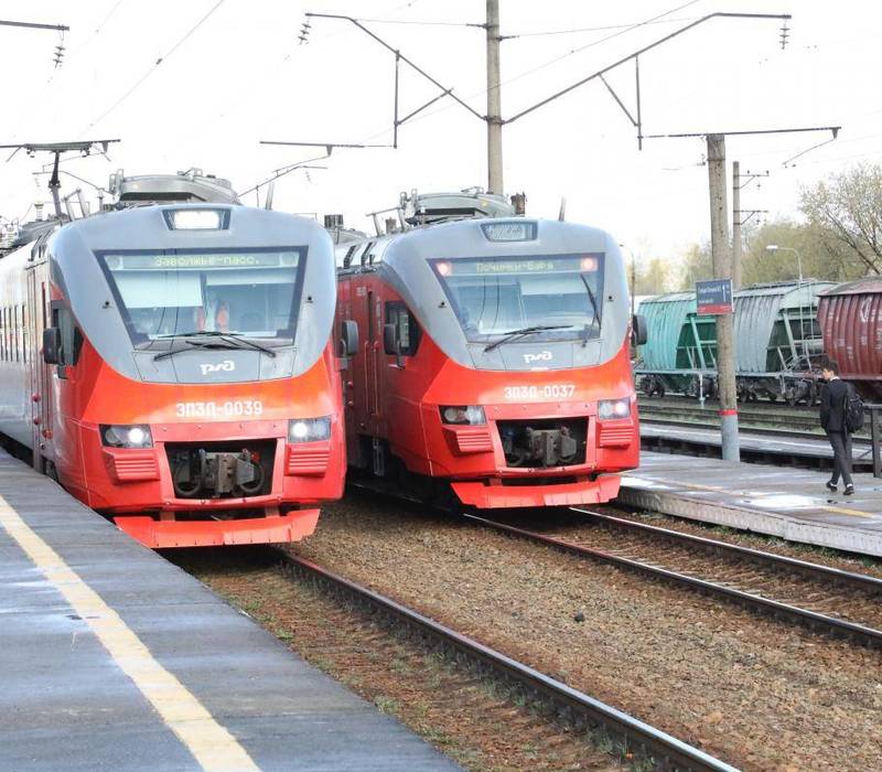 В апреле начинается запуск сезонных электричек «садового» назначения. Первый маршрут «Кустовая – Суроватиха»