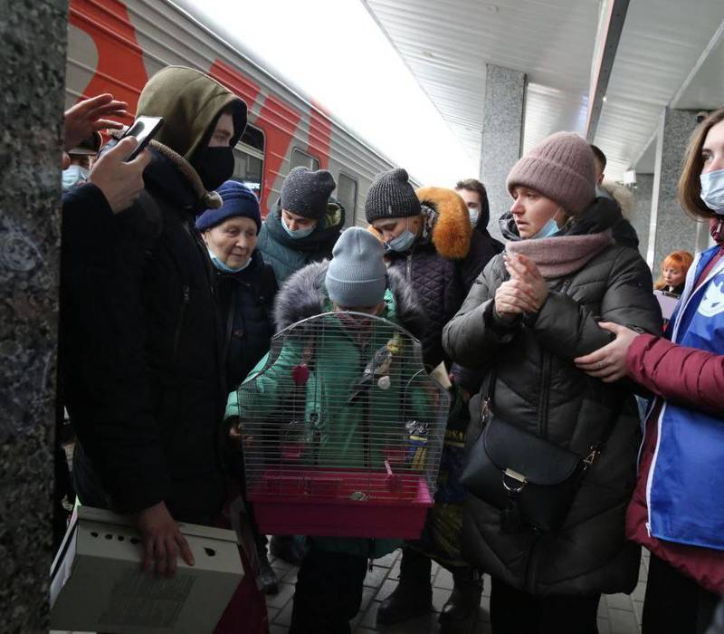 Нижегородская область встретила более 400 эвакуированных жителей Мариуполя