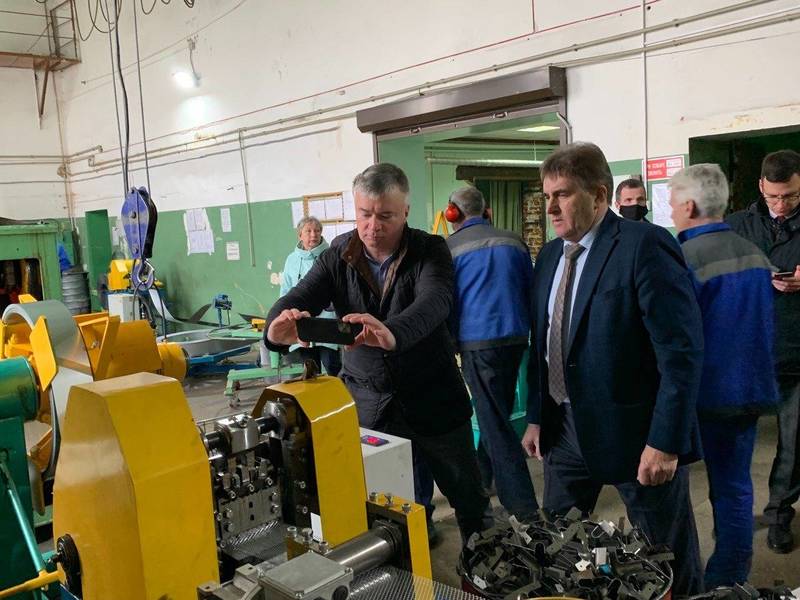 Депутат Госдумы Артем Кавинов проверил работы по благоустройству общественных пространств в Городце