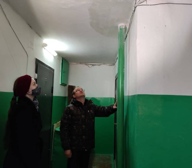 Дзержинские коммунальщики по требованию ГЖИ отремонтировали ливневку в многоквартирном доме