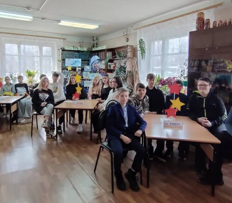 Нижегородские школьники и студенты приняли участие в командных интеллектуальных играх «РосКвиз», посвященных Дню космонавтики