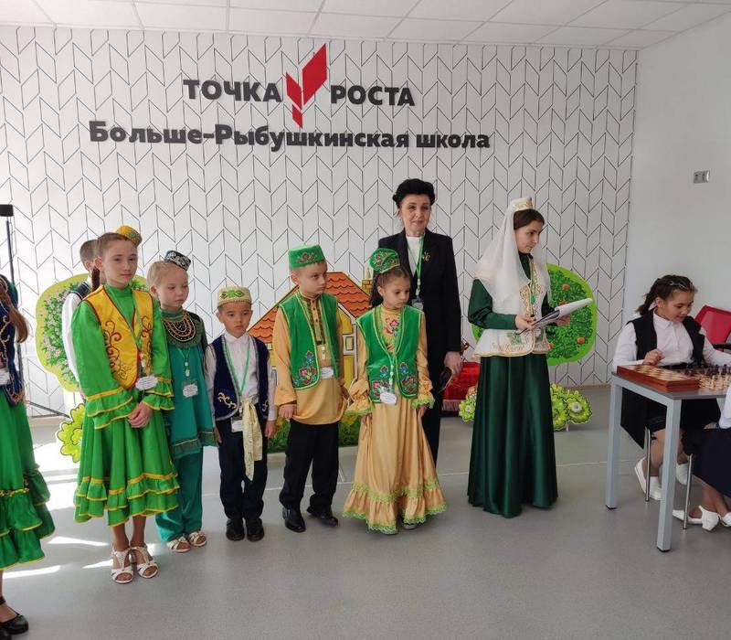 Старшеклассница из Нижегородской области победила в межрегиональном конкурсе чтецов на татарском языке
