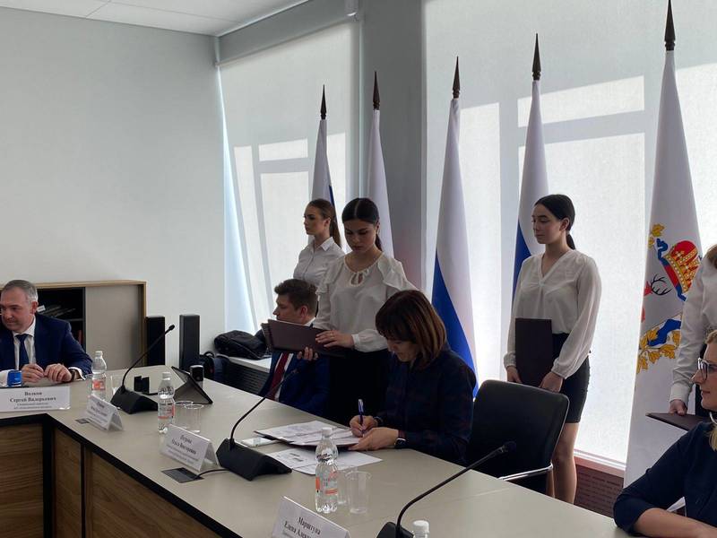 Правительство Нижегородской области заключило соглашения о создании трех образовательно-производственных кластеров