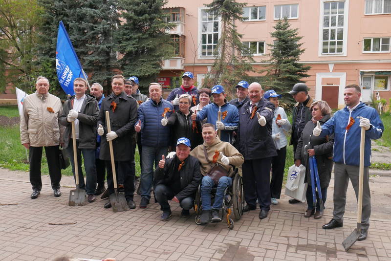 Аллею Памяти высадили в центре Автозаводского района Нижнего Новгорода