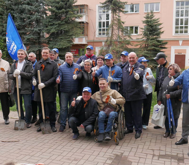 Аллею Памяти высадили в центре Автозаводского района Нижнего Новгорода