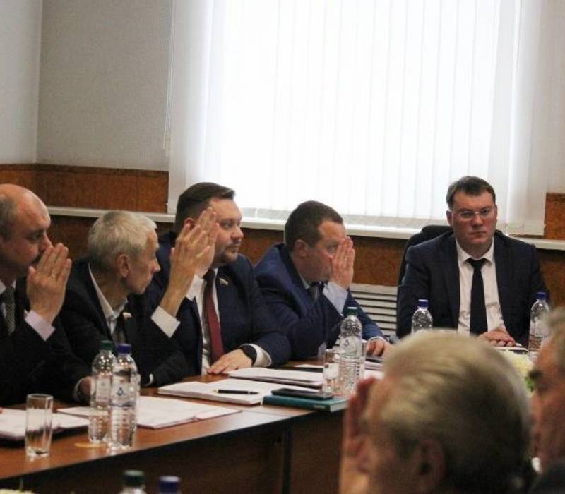Депутаты Арзамаса единогласно приняли отчет мэра города за 2021 год