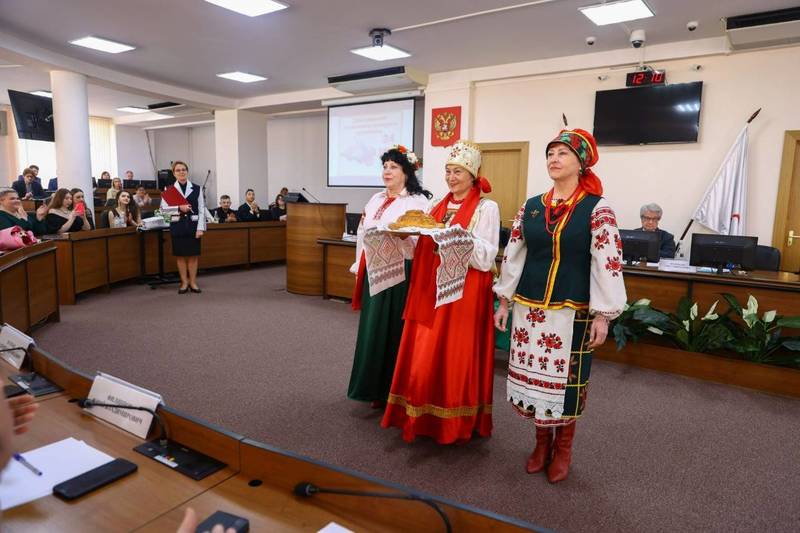 Национально-культурные автономии Нижнего Новгорода отпраздновали День славянской письменности и культуры