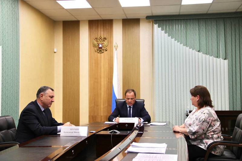 Глеб Никитин принял участие в приеме граждан представителем президента РФ в ПФО Игорем Комаровым