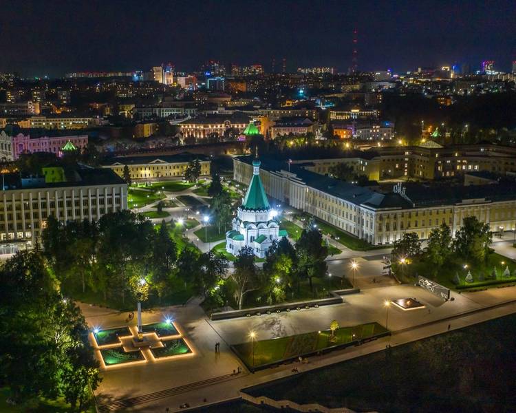 Нижегородский кремль летом открыт для посещения до полуночи