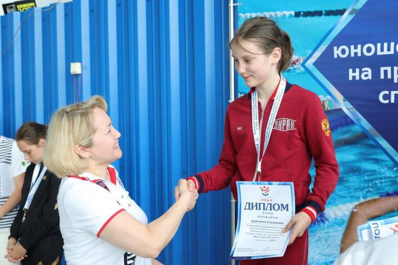 Сборная Нижегородской области заняла второе место на Всероссийских юношеских соревнованиях по плаванию лиц с ПОДА