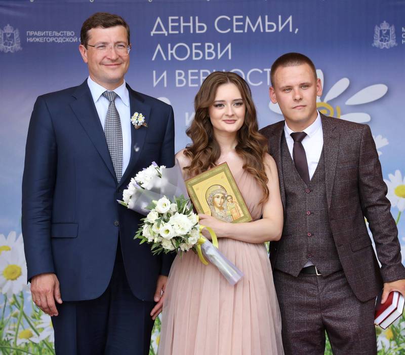Глеб Никитин: «День семьи, любви и верности символизирует традиционные ценности, на которые опирается развитие нашей страны» 