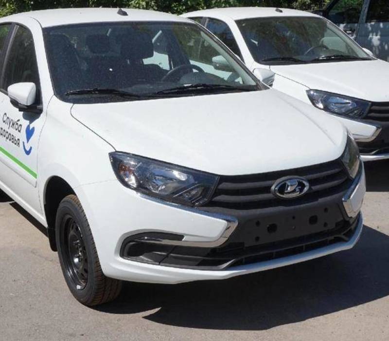 Три районные больницы в Нижегородской области получили 20 новых автомобилей по нацпроекту «Здравоохранение»
