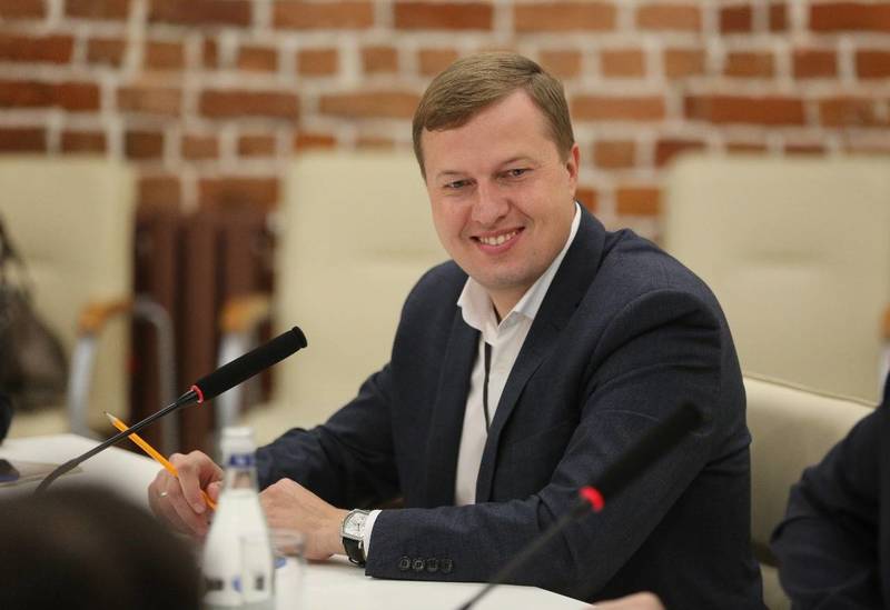 Сергей Бочаров вошел в состав комиссии по вопросам госслужбы при президенте